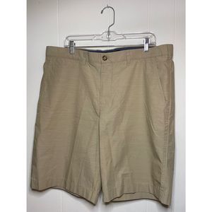 Tommy Hilfiger Bermuda Shorts Size 38
